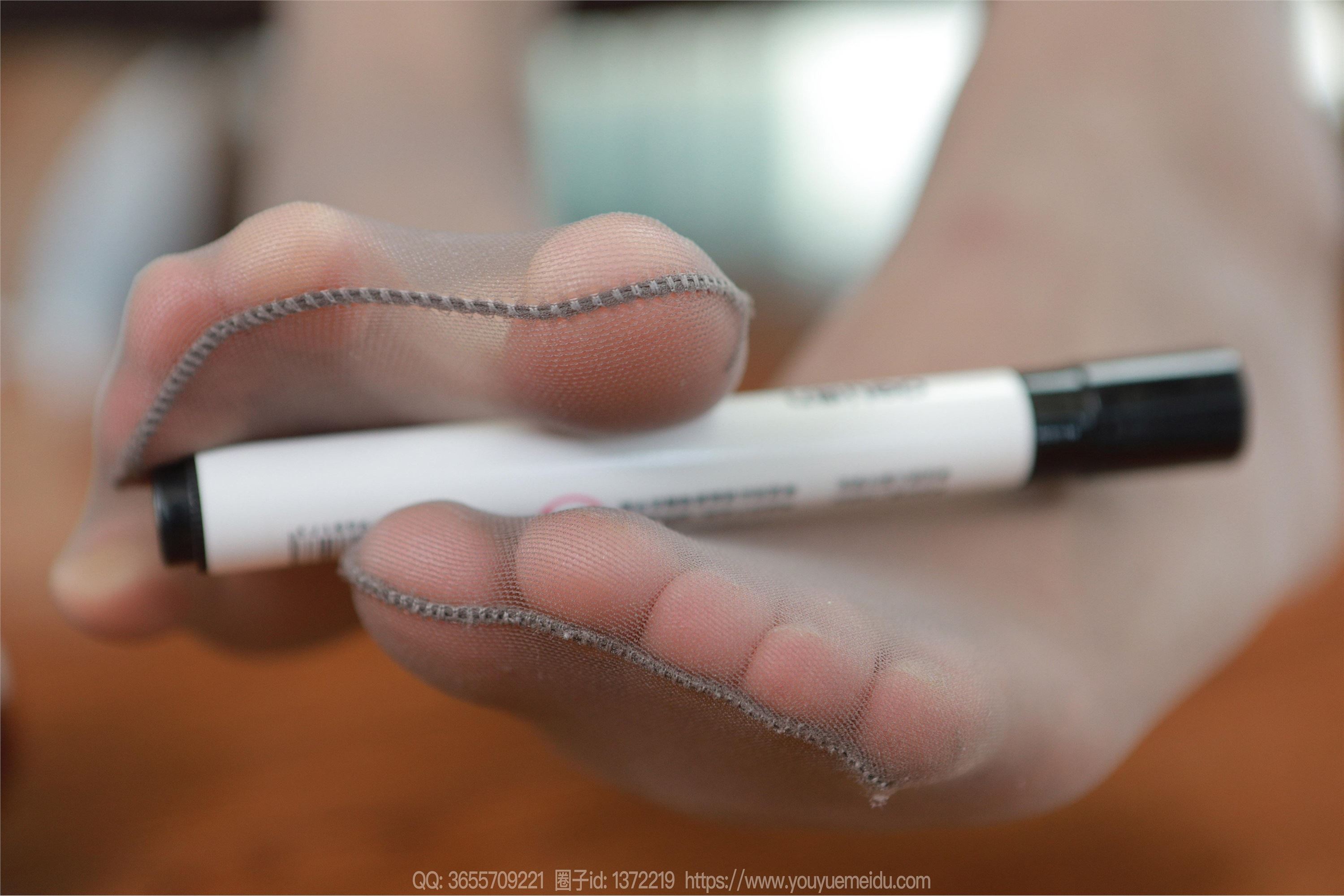 IESS异思趣向  2023.10.09 丝享家 1554 小婕《蟒纹衬衣》